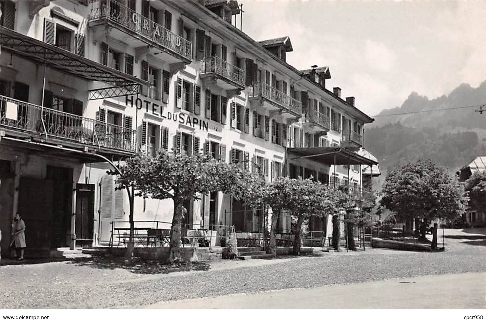 SUISSE - SAN39581 - Hôtel Du Sapin - Charmey (Gruyère) - CPSM 14x9 Cm - Charmey