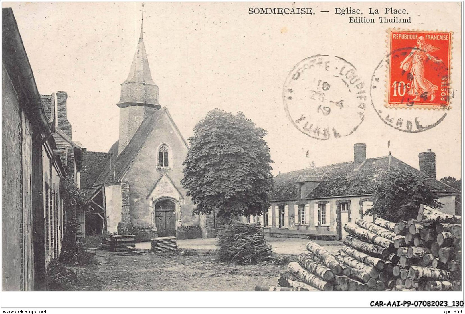 CAR-AAIP9-89-0826 - SOMMECAISE - Eglise - La Place - Sonstige & Ohne Zuordnung