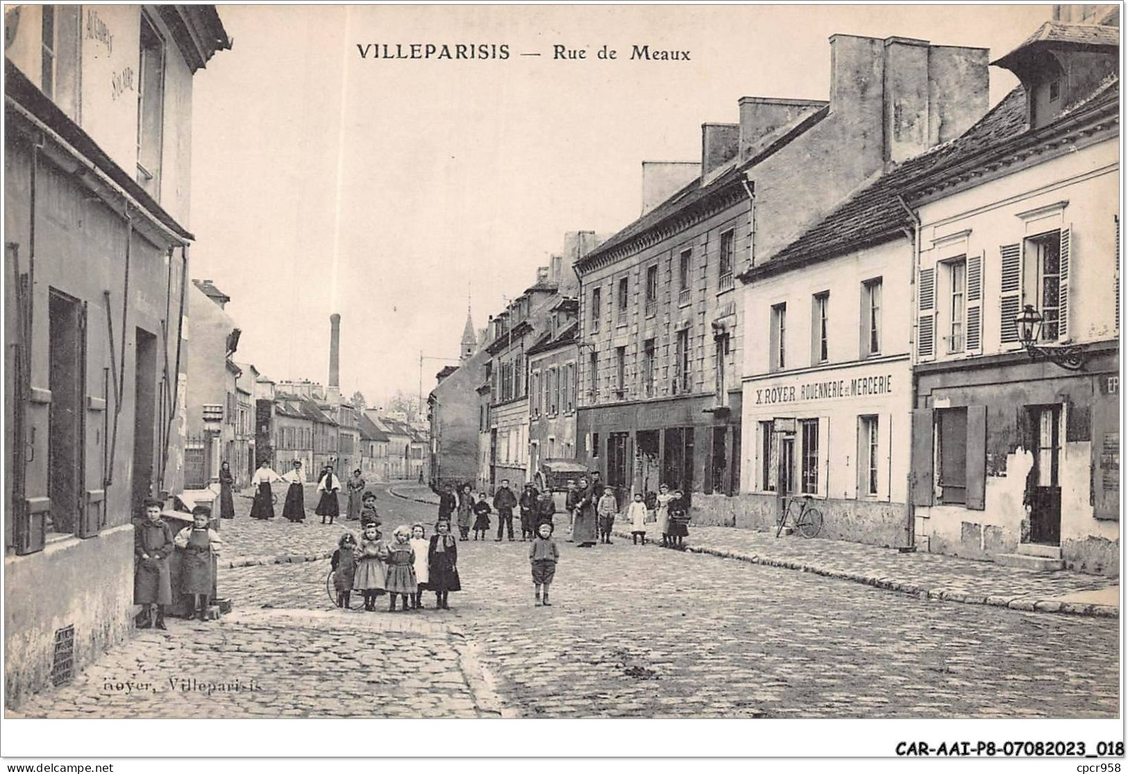CAR-AAIP8-77-0676 - VILLEPARISIS - Rue De Meaux  - Villeparisis