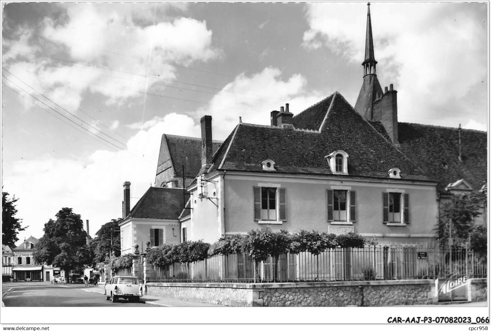 CAR-AAJP3-41-0212 - SELLES-SUR-CHER - L'hôtel De La Ville - Greenland