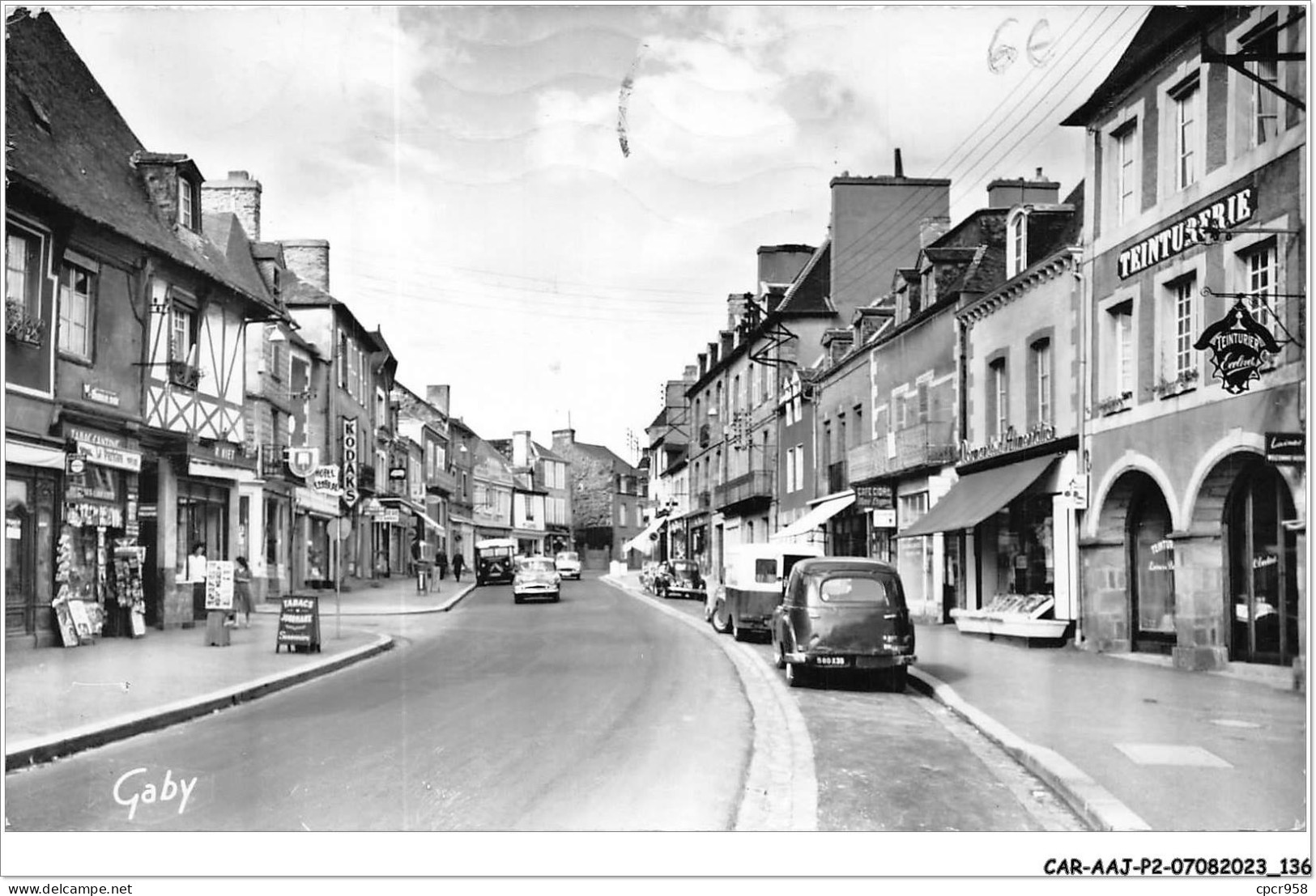 CAR-AAJP2-35-0157 - DOL-DE-BRETAGNE - Rue Léjamptel - Commerces - Dol De Bretagne