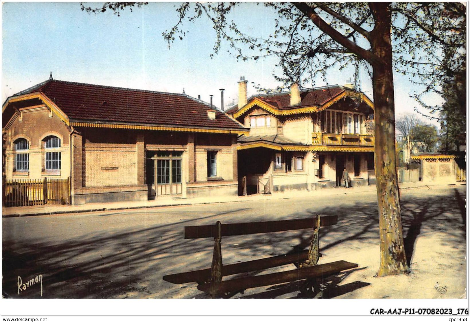 CAR-AAJP11-94-1083 - FONTENAY-SOUS-BOIS - La Gare - Fontenay Sous Bois