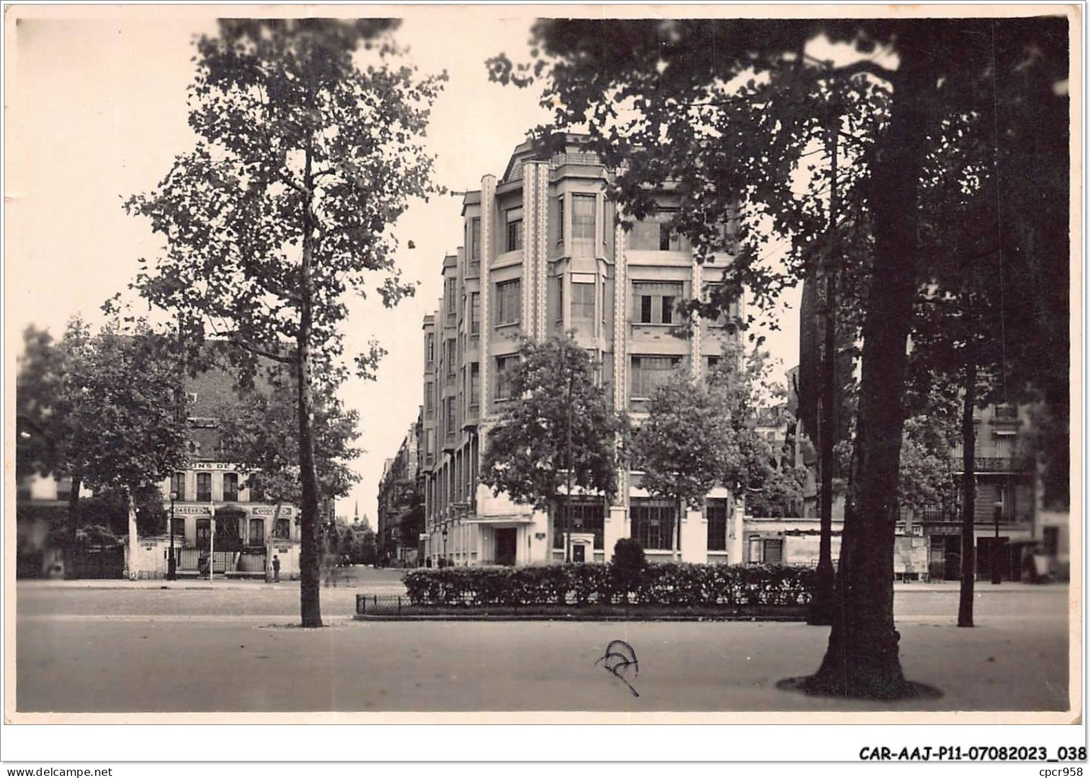 CAR-AAJP11-92-1014 - NEUILLY-SUR-SEINE - La Poste - Neuilly Sur Seine