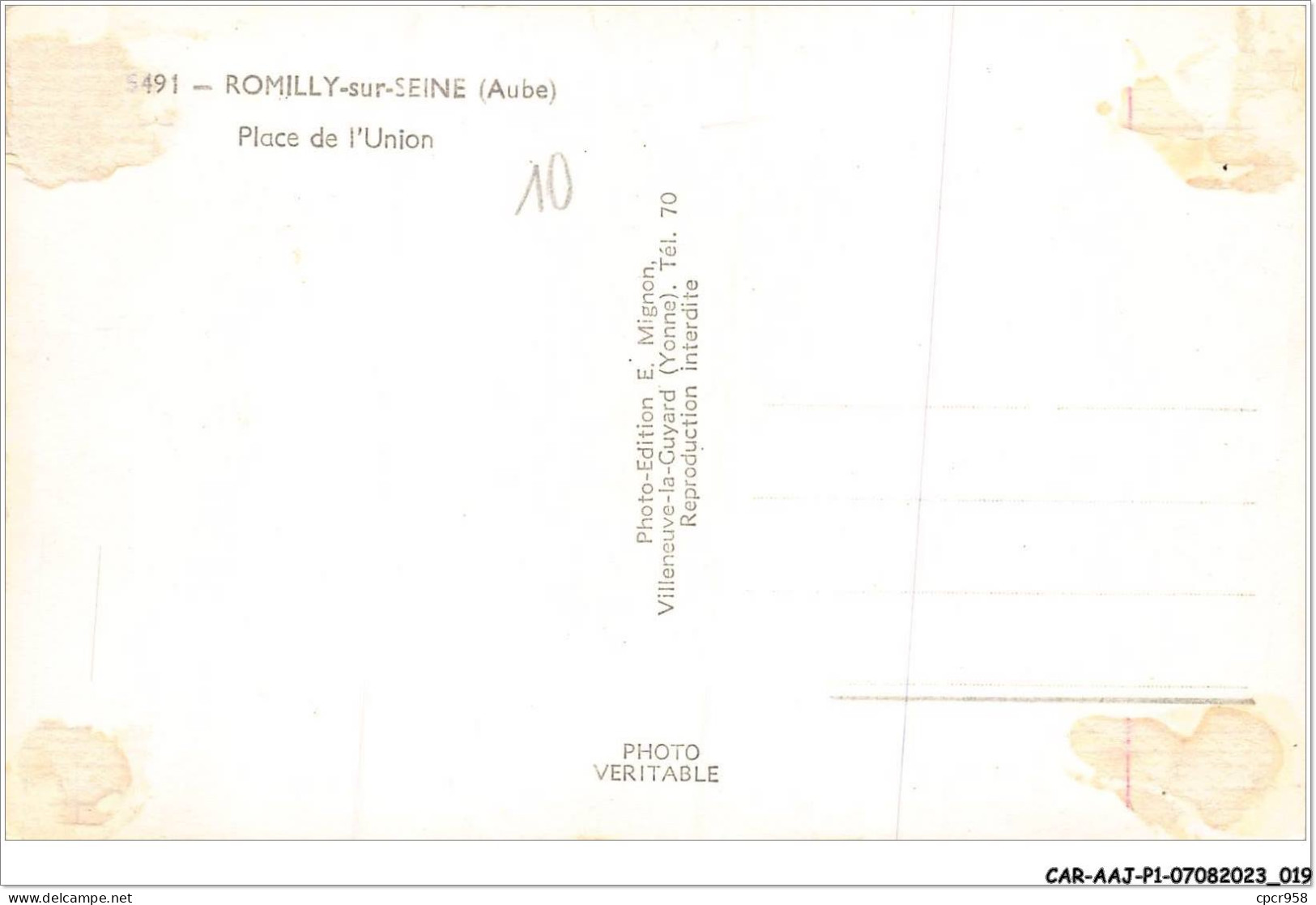 CAR-AAJP1-10-0010 - ROMILLY-SUR-SEINE - Place De L'Union - Commerces - Romilly-sur-Seine