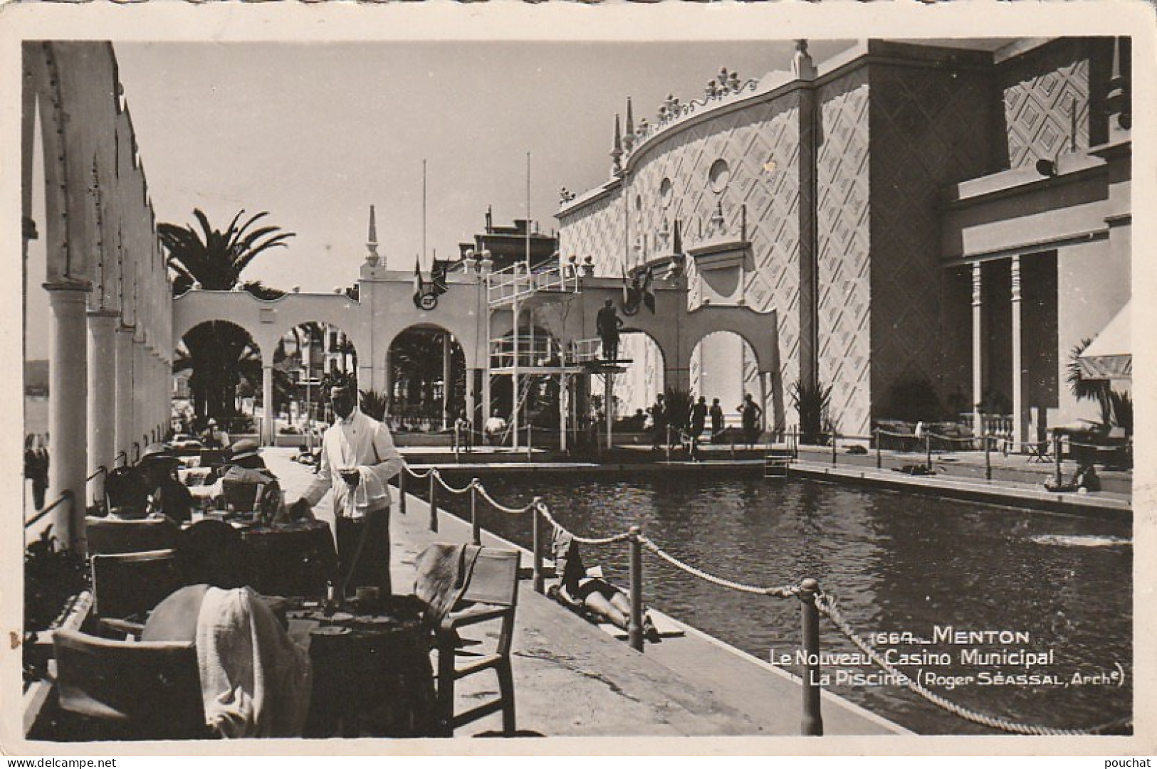 WA 12-(06) MENTON - LE NOUVEAU CASINO MUNICIPAL - ANIMATION , SERVEUR - LA PISCINE ( ARCHIT. R. SEASSAL ) - 2 SCANS - Menton