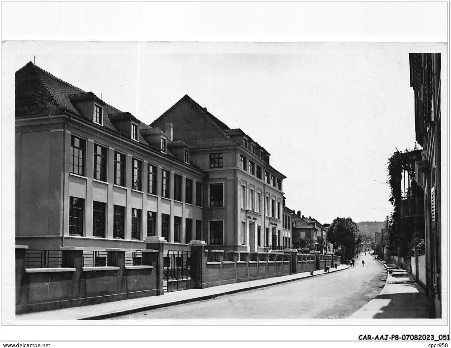 CAR-AAJP8-68-0700 - ALTKIRCH - Nouvelles écoles - Altkirch