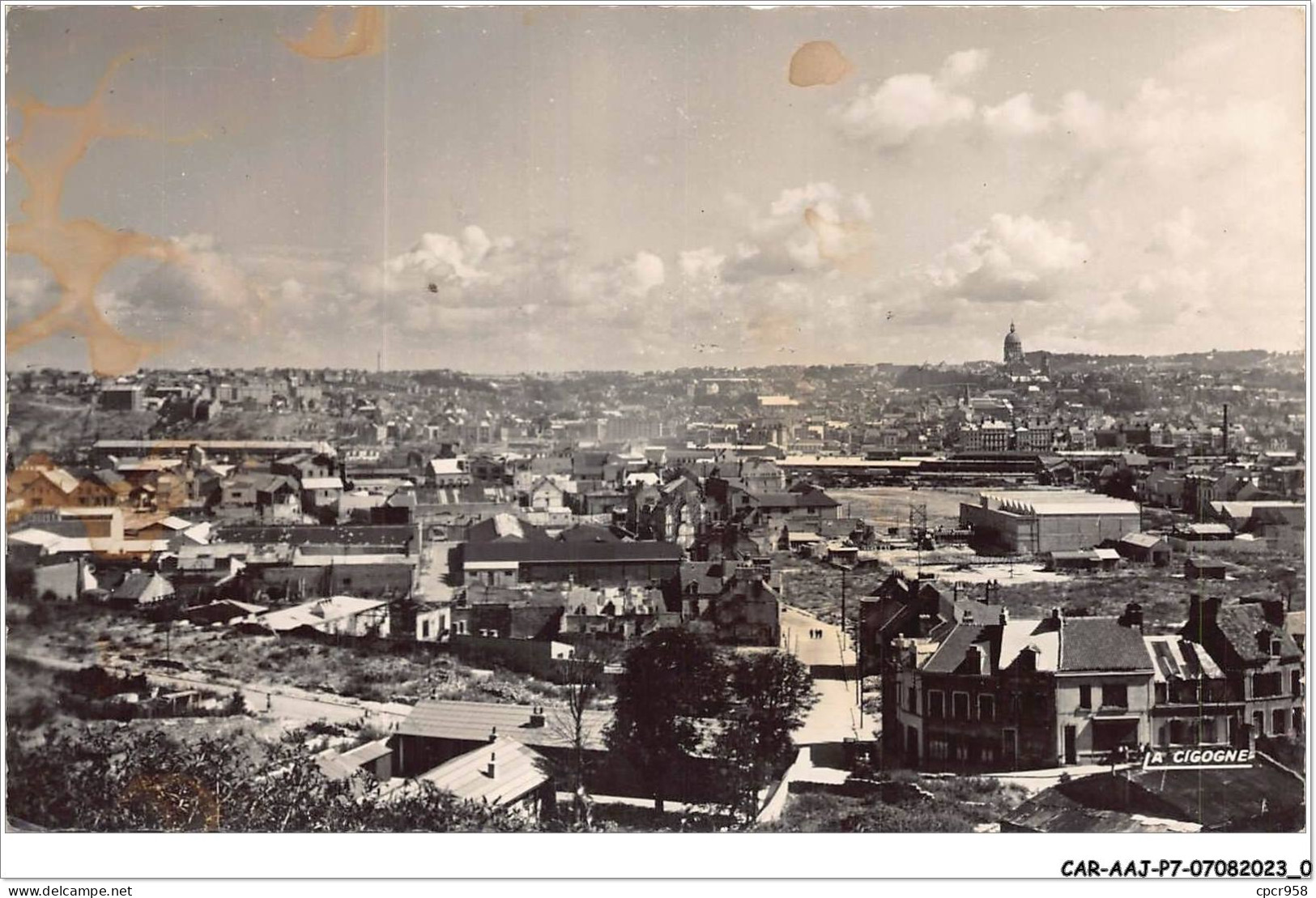 CAR-AAJP7-62-0571 - BOULOGNE - Vue Générale Prise De La Descente Du Porte - Boulogne Sur Mer