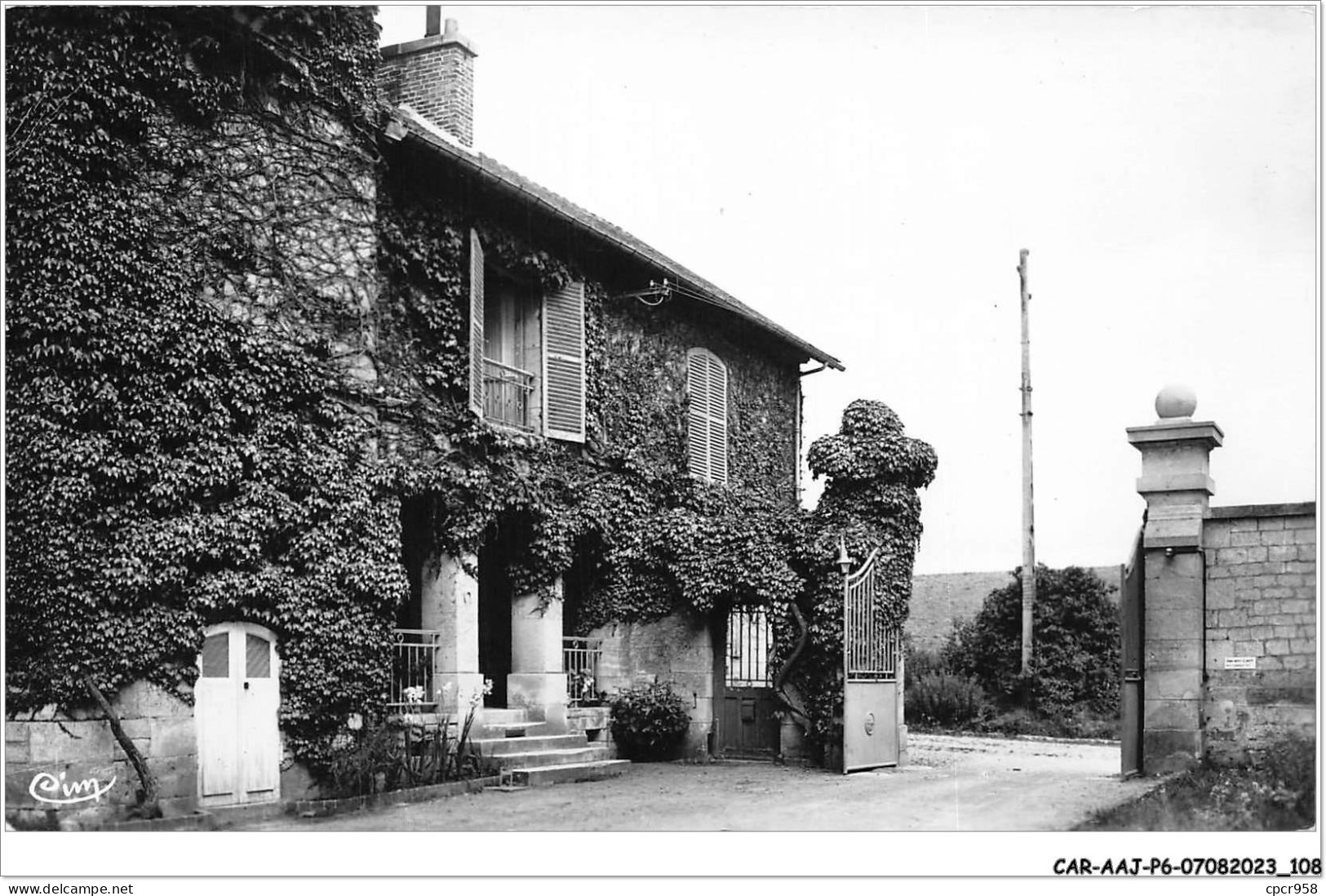 CAR-AAJP6-60-0522 - GOUVIEUX - Maison De Repos Du Moulin à Vent - L'entrée - Gouvieux