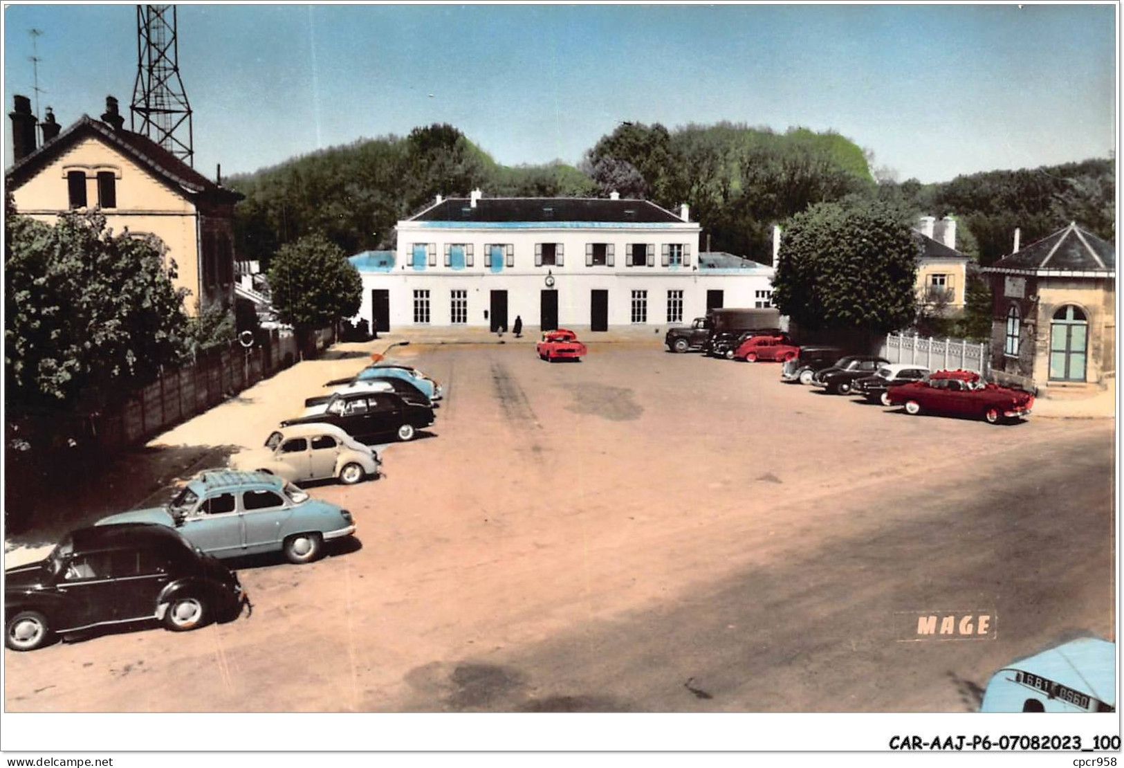 CAR-AAJP6-60-0518 - CLERMONT - La Gare - Clermont