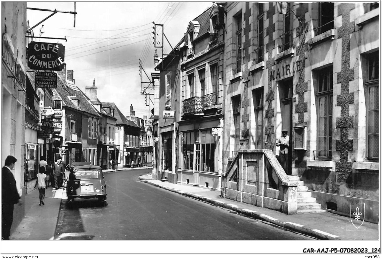 CAR-AAJP5-58-0438 - POUILLY-SUR-LOIRE - La Grande Rue - Mairie, Et Commerces - Pouilly Sur Loire