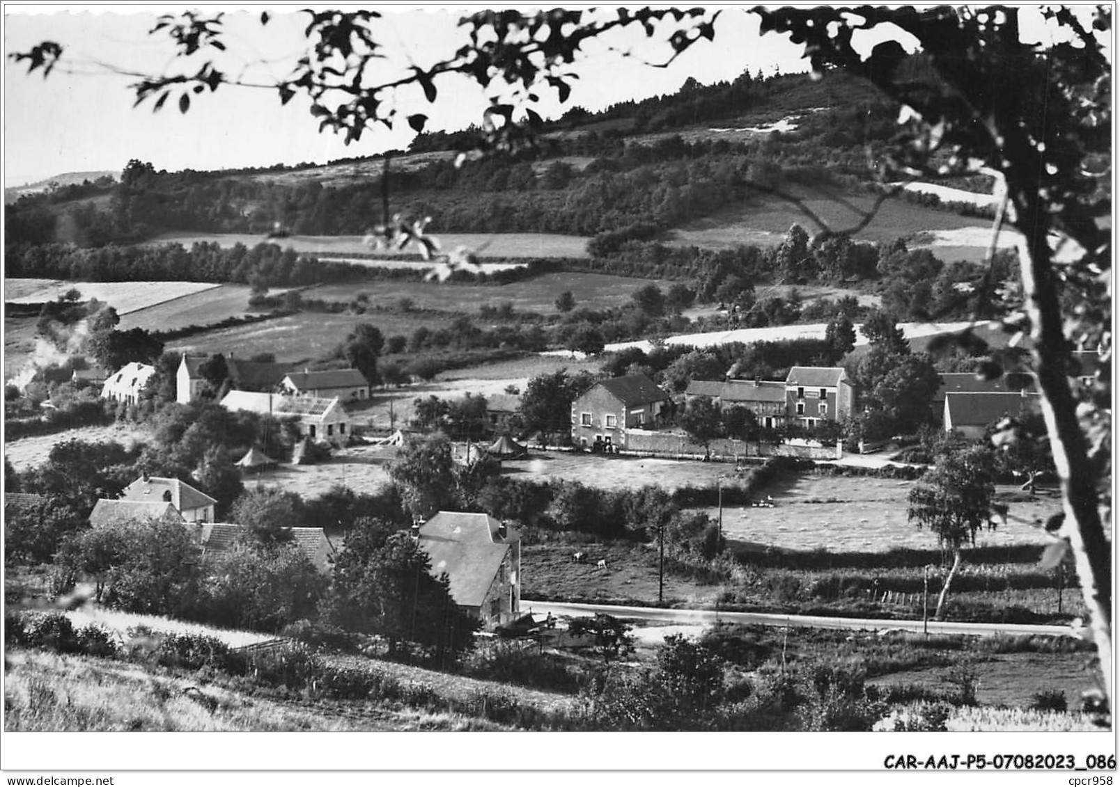 CAR-AAJP5-58-0419 - DUN-LES-PLACES - Vue Du Mont-Velin - Other & Unclassified