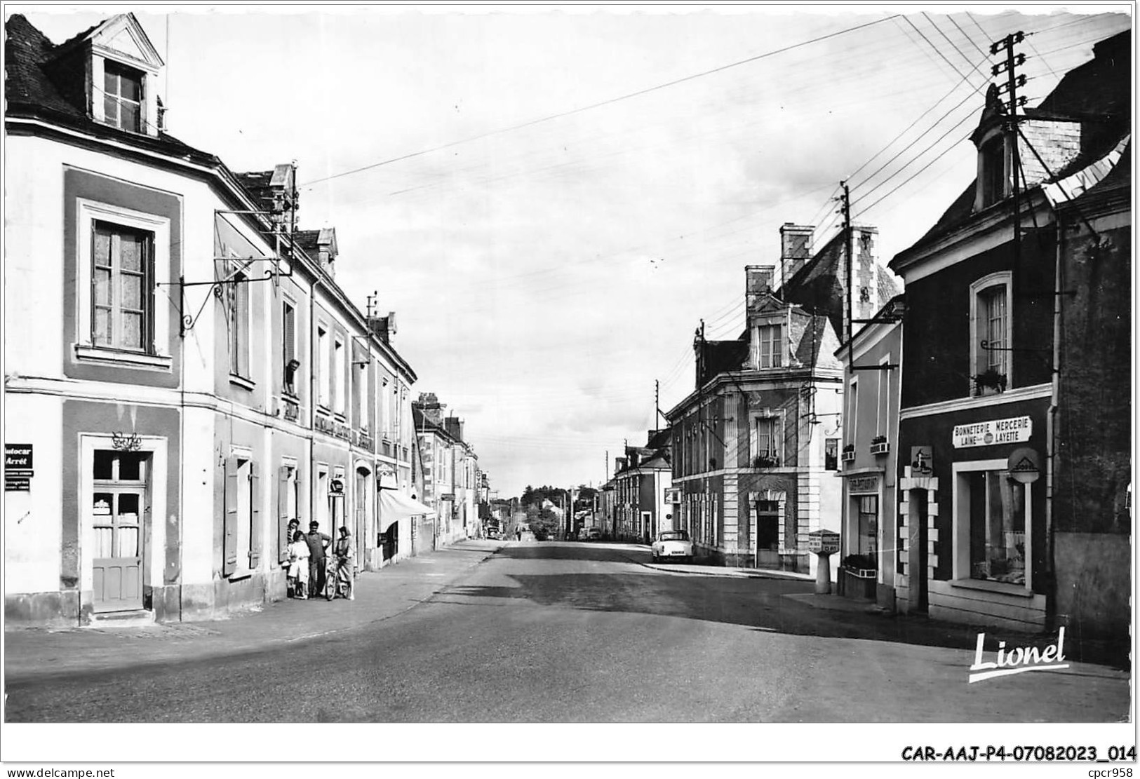 CAR-AAJP4-49-0287 - LE LOUROUX-BECONNAIS - Route D'Angers - Le Louroux Beconnais