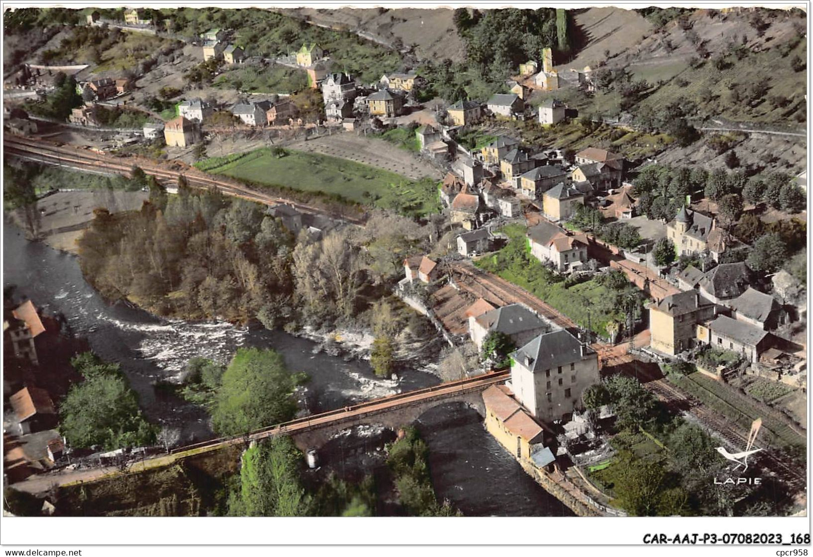 CAR-AAJP3-46-0263 - LAVAL-DE-CERE - Un Pont Sur La Cère - Other & Unclassified