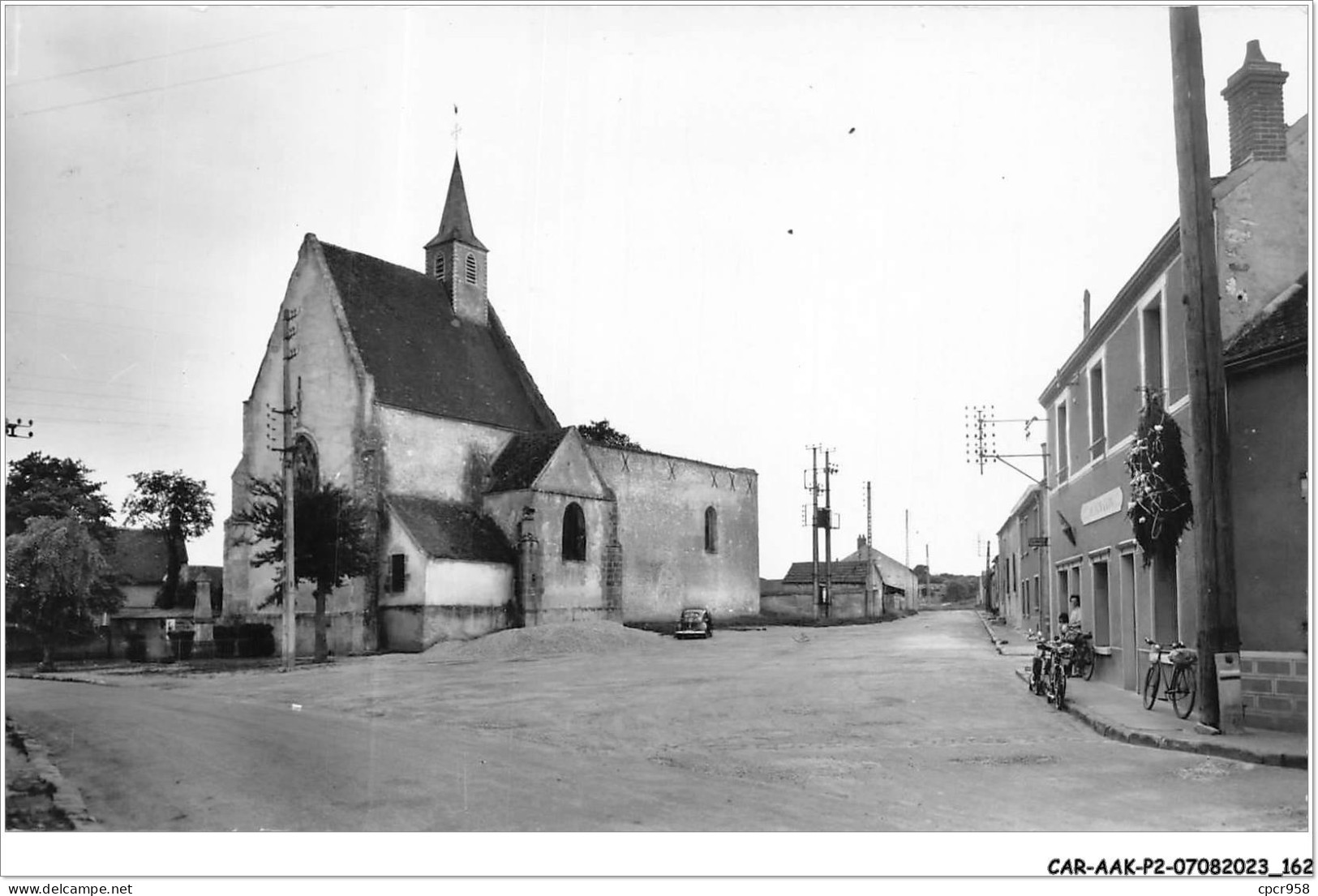 CAR-AAKP2-45-0225 - LA NEUVILLE-SUR-ESSONNE - La Place De L'église - Sonstige & Ohne Zuordnung