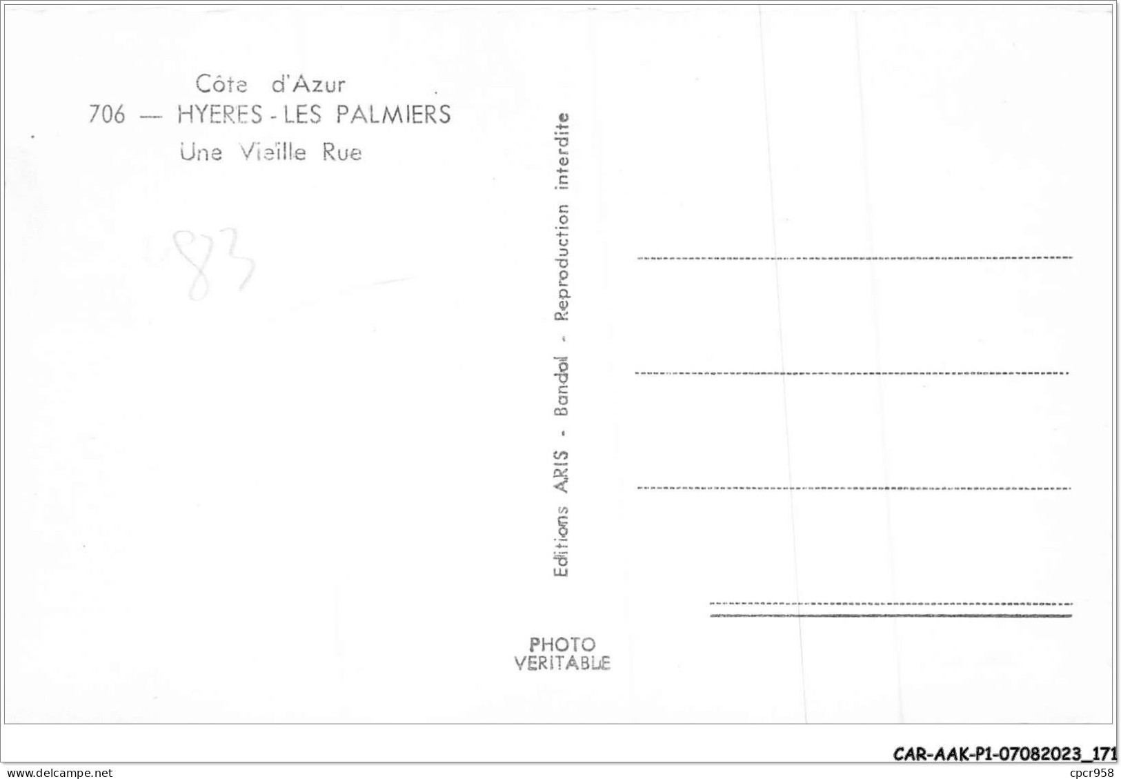 CAR-AAKP1-83-0086 - HYERES-LES-PALMIERS - Une Vieille Rue - Hyeres