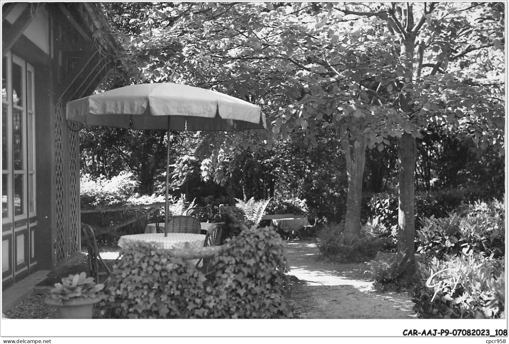 CAR-AAJP9-78-0839 - PERRAY-EN-YVELINES - Restaurant De La Forêt Verte - Route Nationale De Rambouillet - Rambouillet (Castillo)