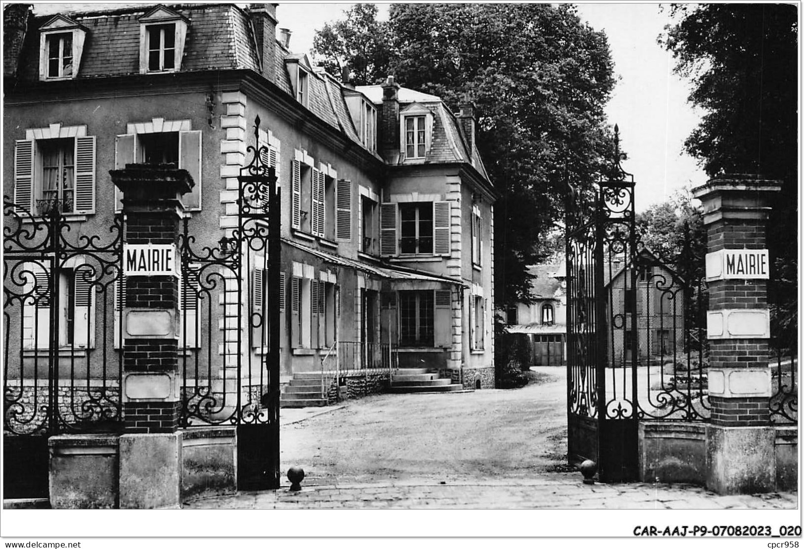 CAR-AAJP9-77-0795 - BOIS-LE-ROI - La Mairie - Bois Le Roi