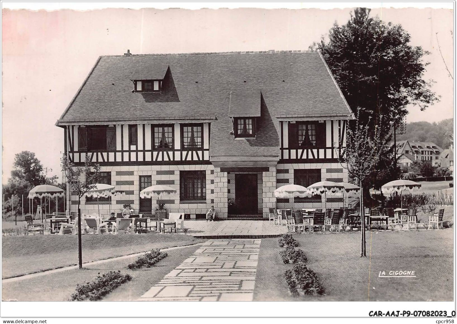 CAR-AAJP9-76-0785 - NOTRE-DAME-DE-GRANVENCHON - Le Club - Altri & Non Classificati