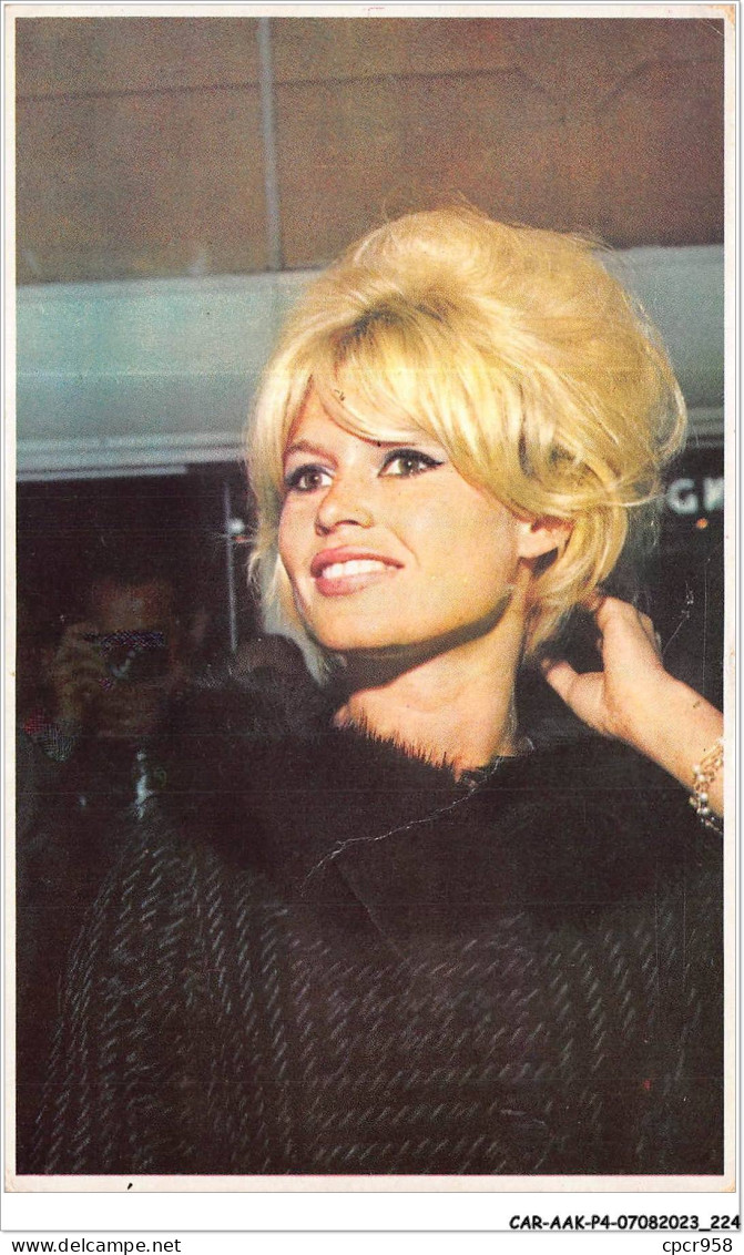 CAR-AAKP4-PHOTO-0462 - Actrice - Brigitte BARDOT - Actors