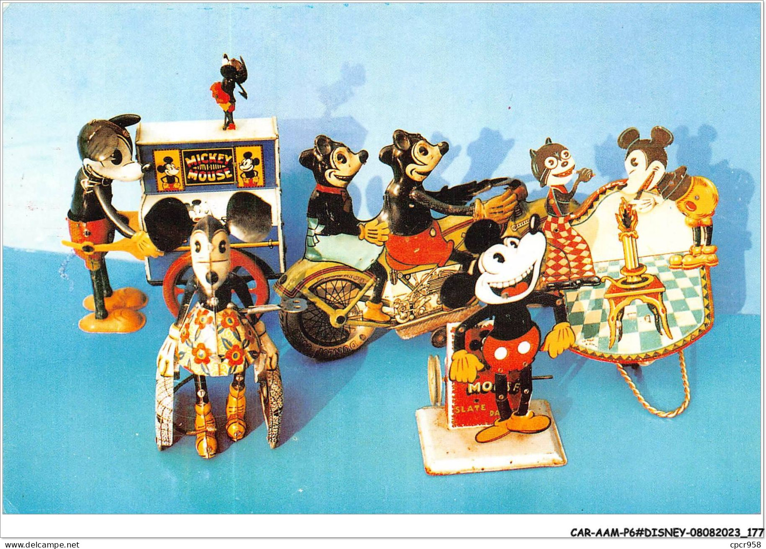 CAR-AAMP6-DISNEY-0593 - Mickey - Collection De Jouets Mickey - Disneyland