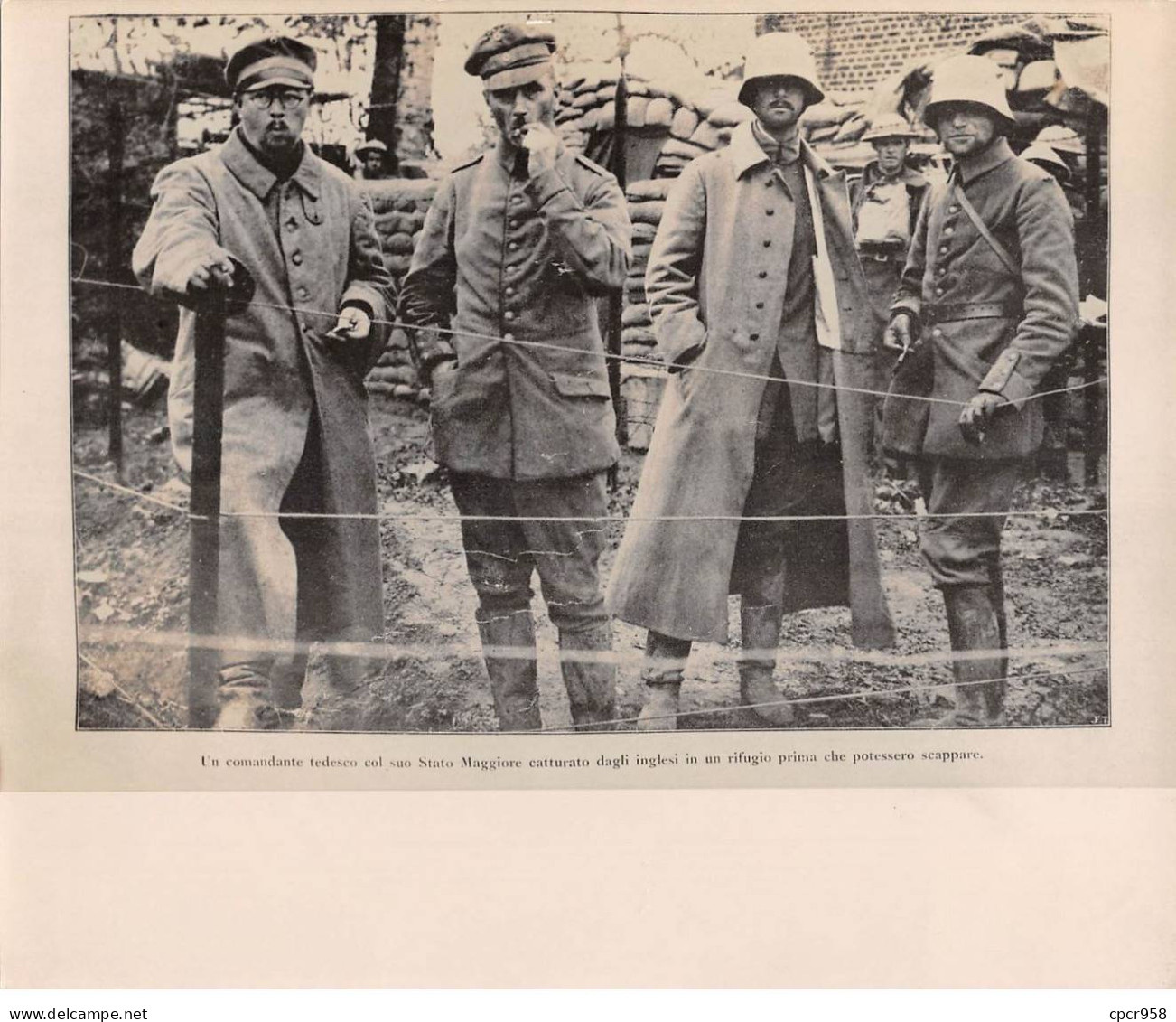 Photo De Presse.AM21113.24x18 Cm Environ.commandant Allemand Avec Son état-major Capturé Par Les Britanniques - Personas Anónimos