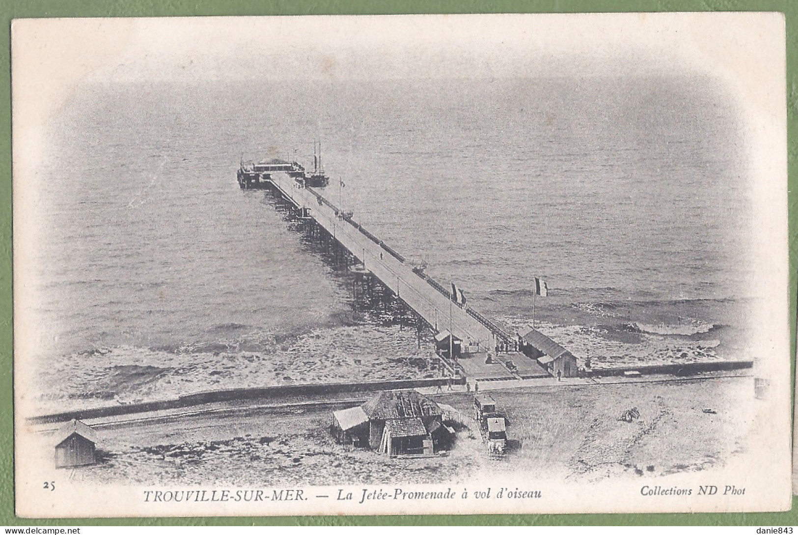 CPA Dos Précurseur - CALVADOS - TROUVILLE SUR MER - LA JETÉE PROMENADE A VOL D'OISEAU - Animation, Tramways Hippomobiles - Trouville