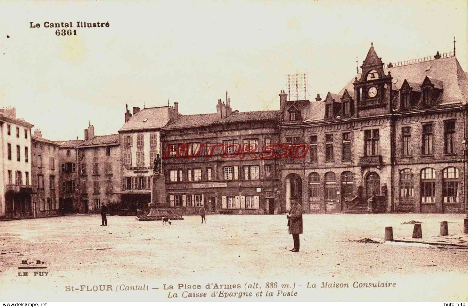 CPA SAINT FLOUR - CANTAL - LA PLACE D'ARMES - Saint Flour