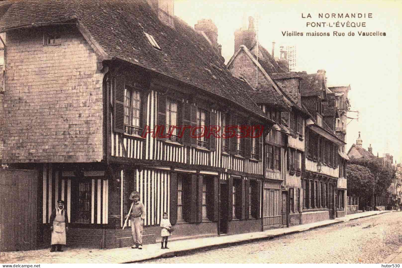 CPA PONT L'EVEQUE - CALVADOS - VIEILLES MAISONS RUE DE VAUCELLES - Pont-l'Evèque