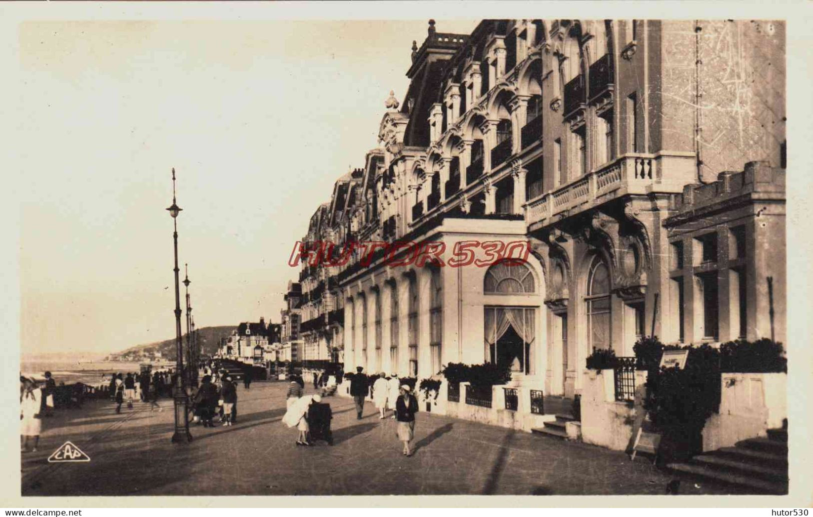 CPSM CABOURG - CALVADOS - LE GRAND HOTEL - Cabourg