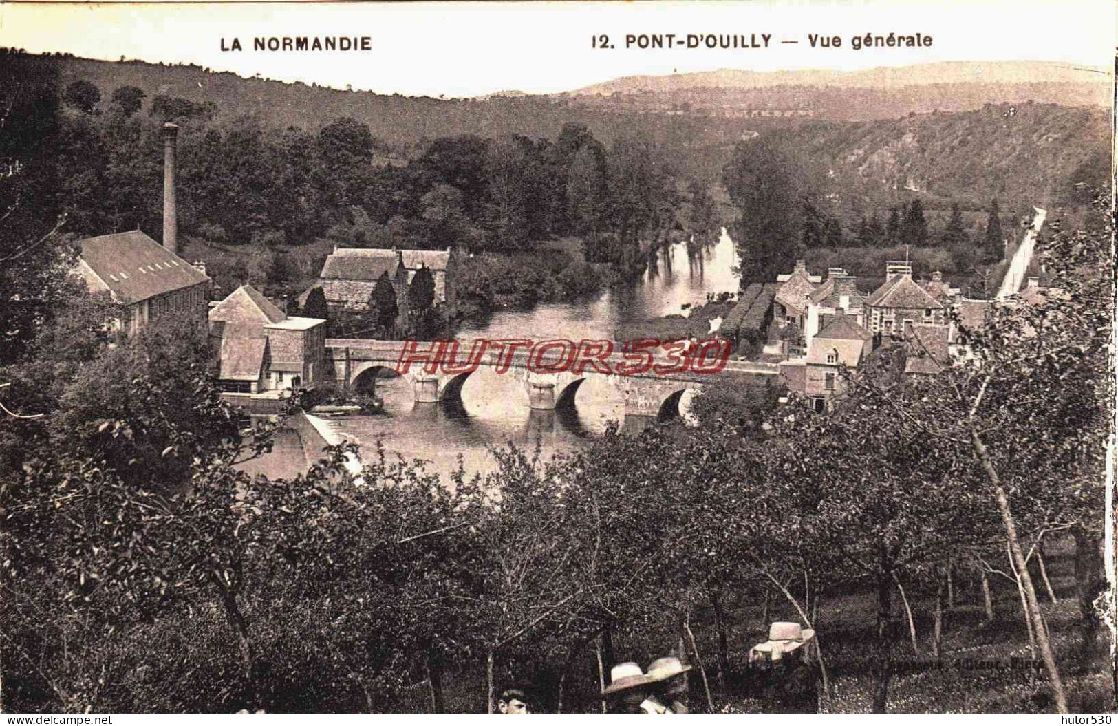 CPA PONT D'OUILLY - CALVADOS - VUE GENERALE - Pont D'Ouilly