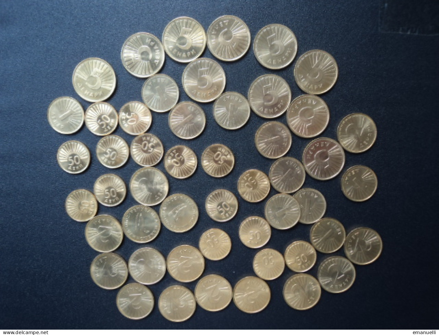 LOT DE 50 MONNAIES DE MACÉDOÏNE * NON CIRCULÉE - Lots & Kiloware - Coins