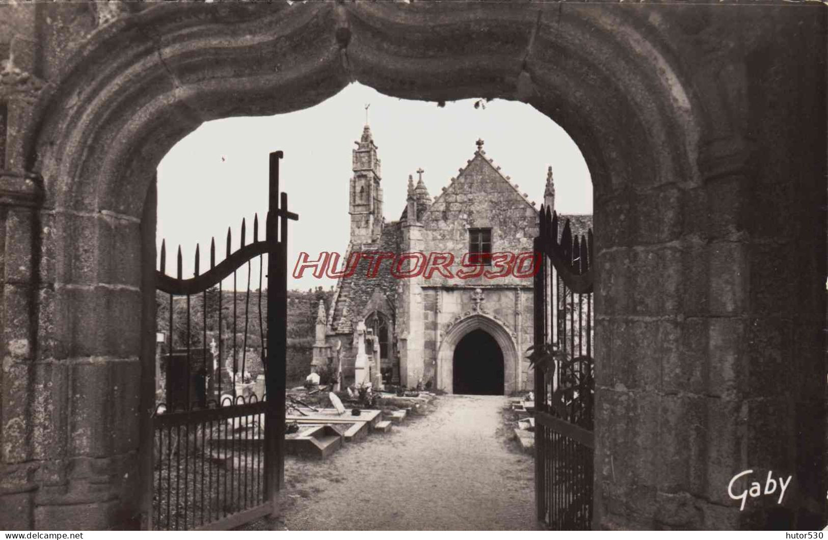 CPSM LANNION LOGUIVY - COTES D'ARMOR - L'EGLISE A TRAVERS LE PORCHE - Lannion