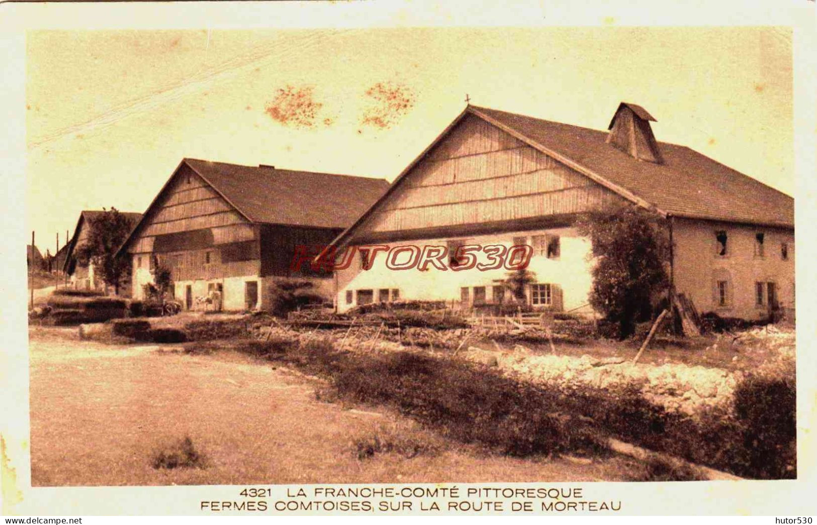 CPA MORTEAU - DOUBS - FERMES SUR LA ROUTE - Sonstige & Ohne Zuordnung