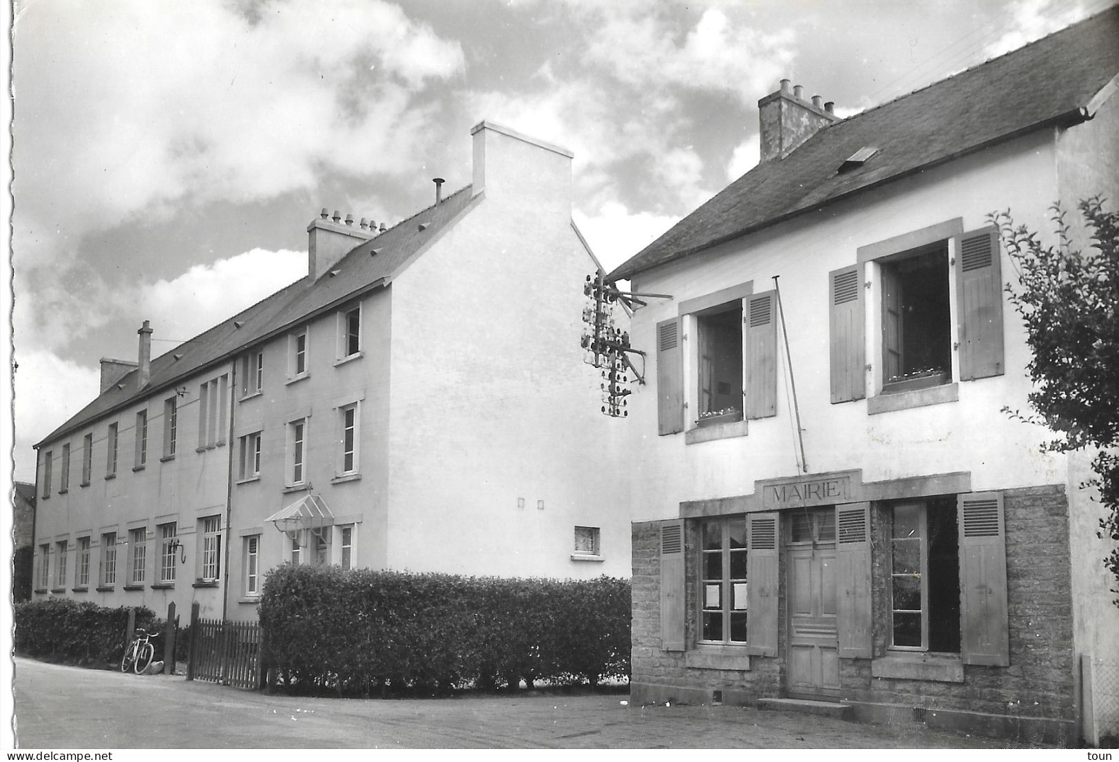 Plomelin - La Mairie Et L'école Notre-Dame De L'Assomption - Photo Le Grand - Sonstige & Ohne Zuordnung