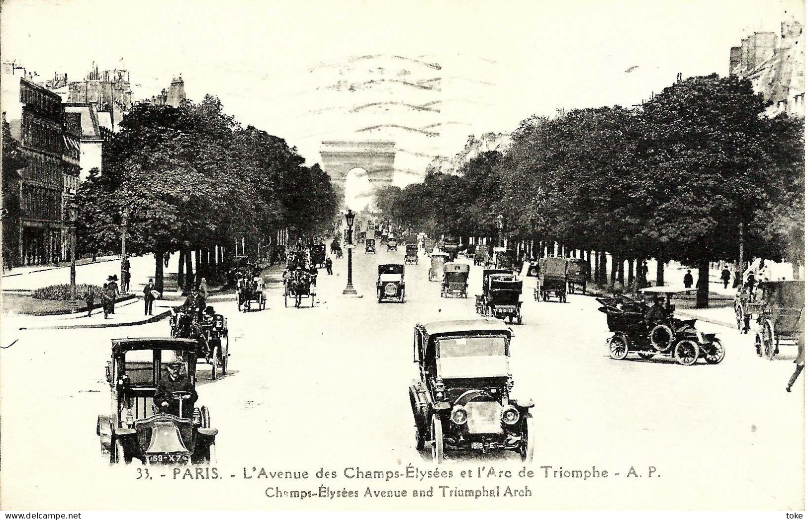 CPA 75 PARIS Champs Elysees Et Arc De Triomphe , Vielles Voitures Calèches Et Taxis, Gros Plan , 1928 - Champs-Elysées