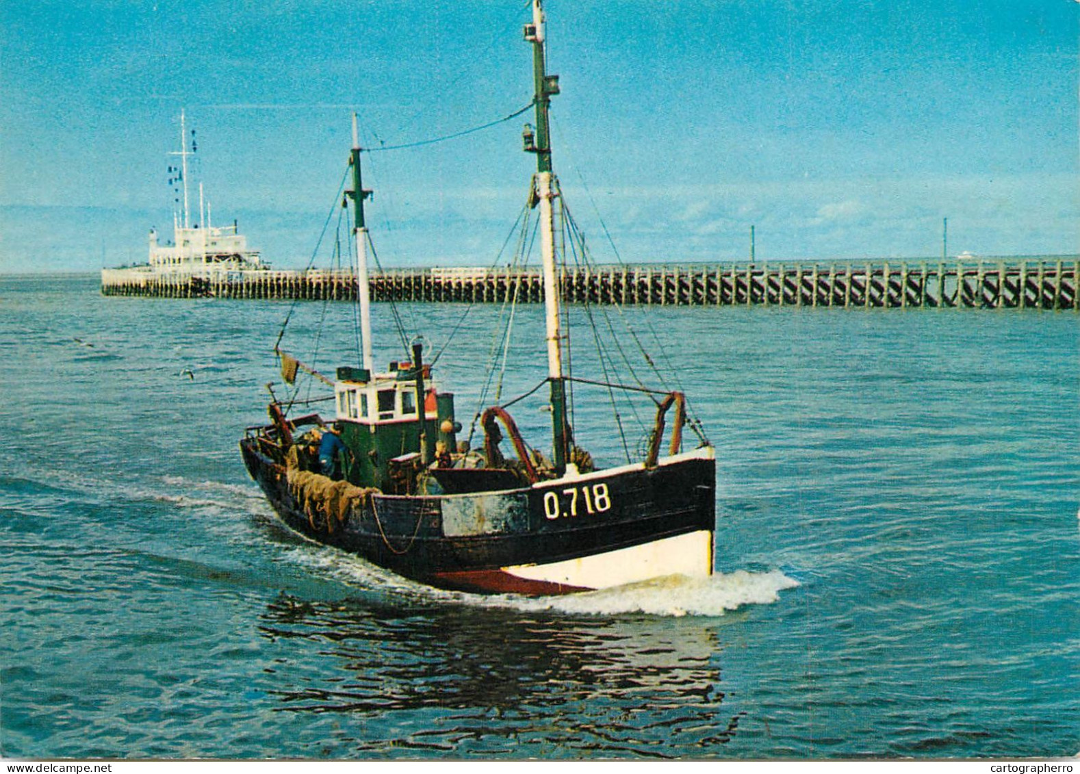 Navigation Sailing Vessels & Boats Themed Postcard Pier Fishing Trauler - Segelboote