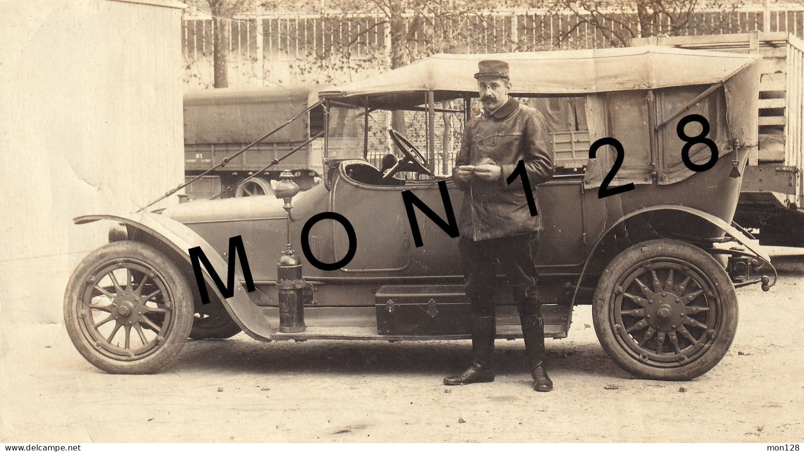 VOITURE AUTOMOBILE A IDENTIFIER - CHALAIS MEUDON NOVEMBRE 1916- PHOTO 15,5x8,5 Cms  (EN L'ETAT) - Automobile