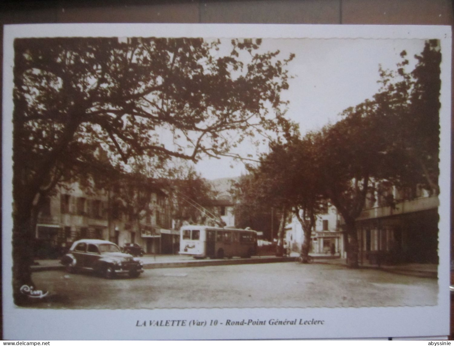 Cpsm 83 LA VALETTE - Rond Point Général Leclerc - - La Valette Du Var