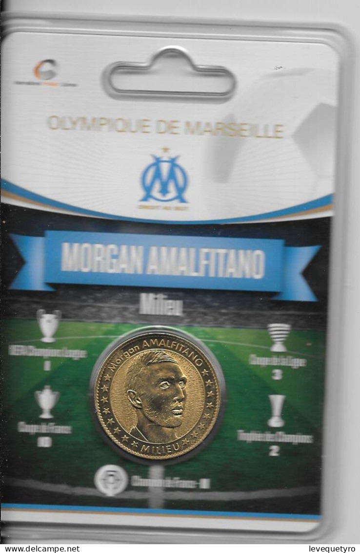 Médaille Touristique Arthus Bertrand AB Sous Encart Football Olympique De Marseille OM  Saison 2011 2012 Amalfitano - Ohne Datum