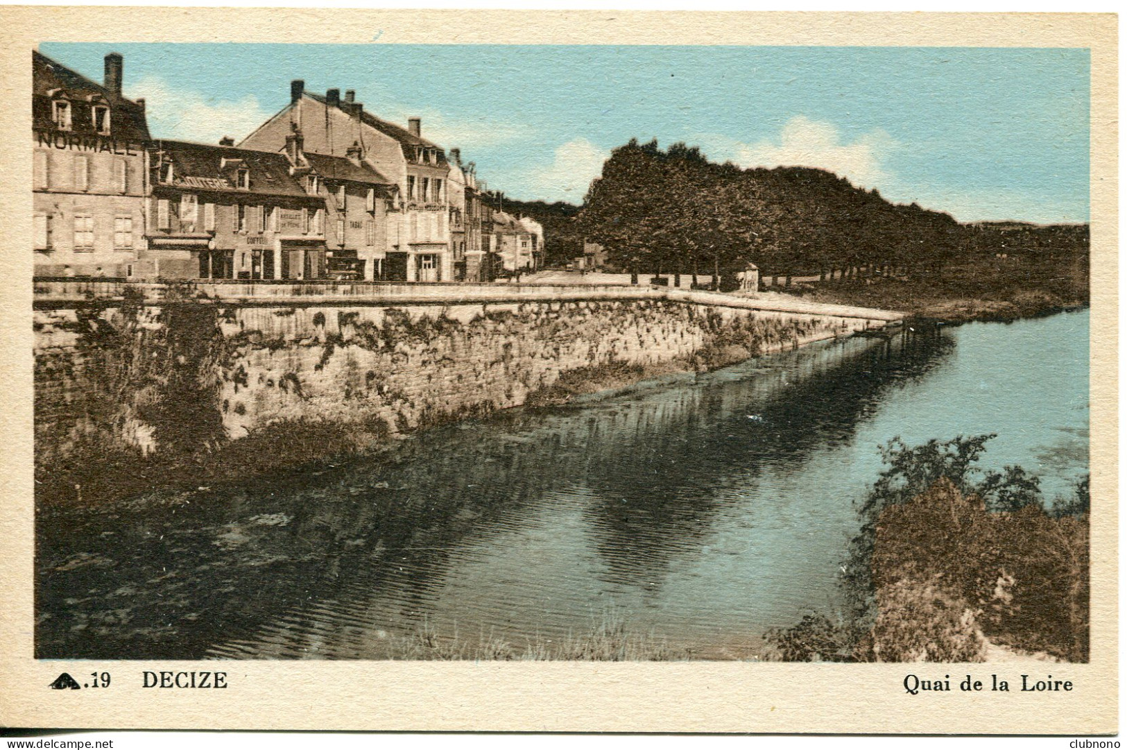 CPA -  DECIZE -  QUAI DE LA LOIRE - Decize