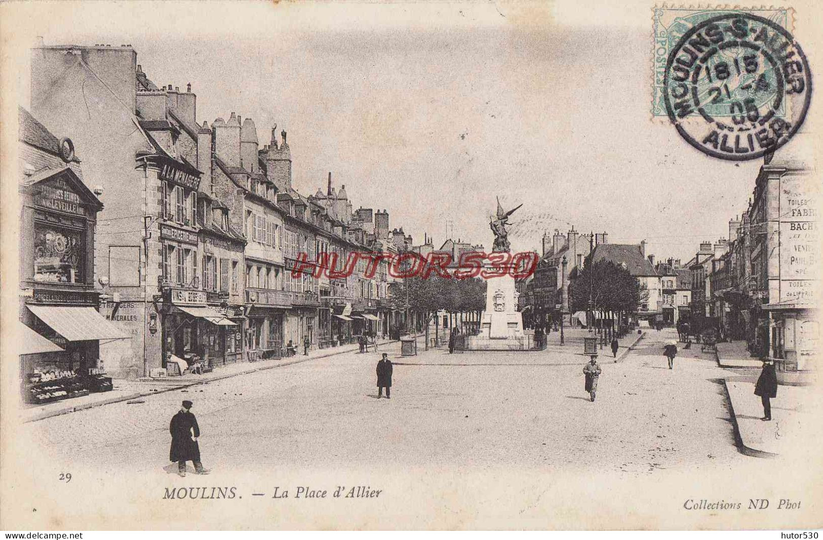 CPA MOULINS - LA PLACE D'ALLIER - Moulins