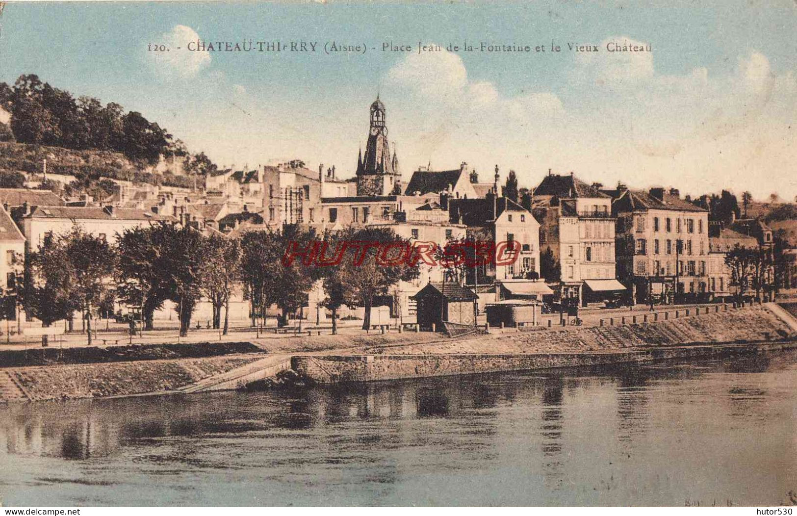 CPA CHATEAU THIERRY - PLACE JEAN DE LA FONTAINE ET VIEUX CHATEAU - Chateau Thierry
