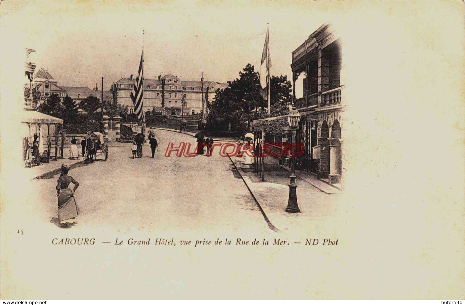 CPA CABOURG - CALVADOS - RUE DE LA MER - Cabourg