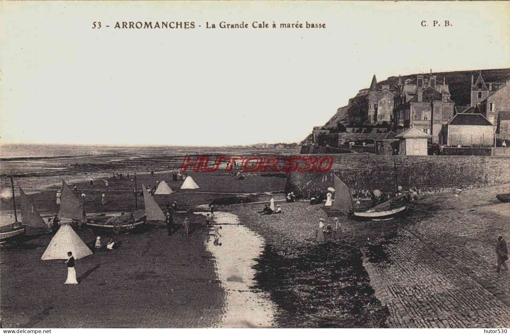 CPA ARROMANCHES - CALVADOS - LA GRANDE CALE - Arromanches