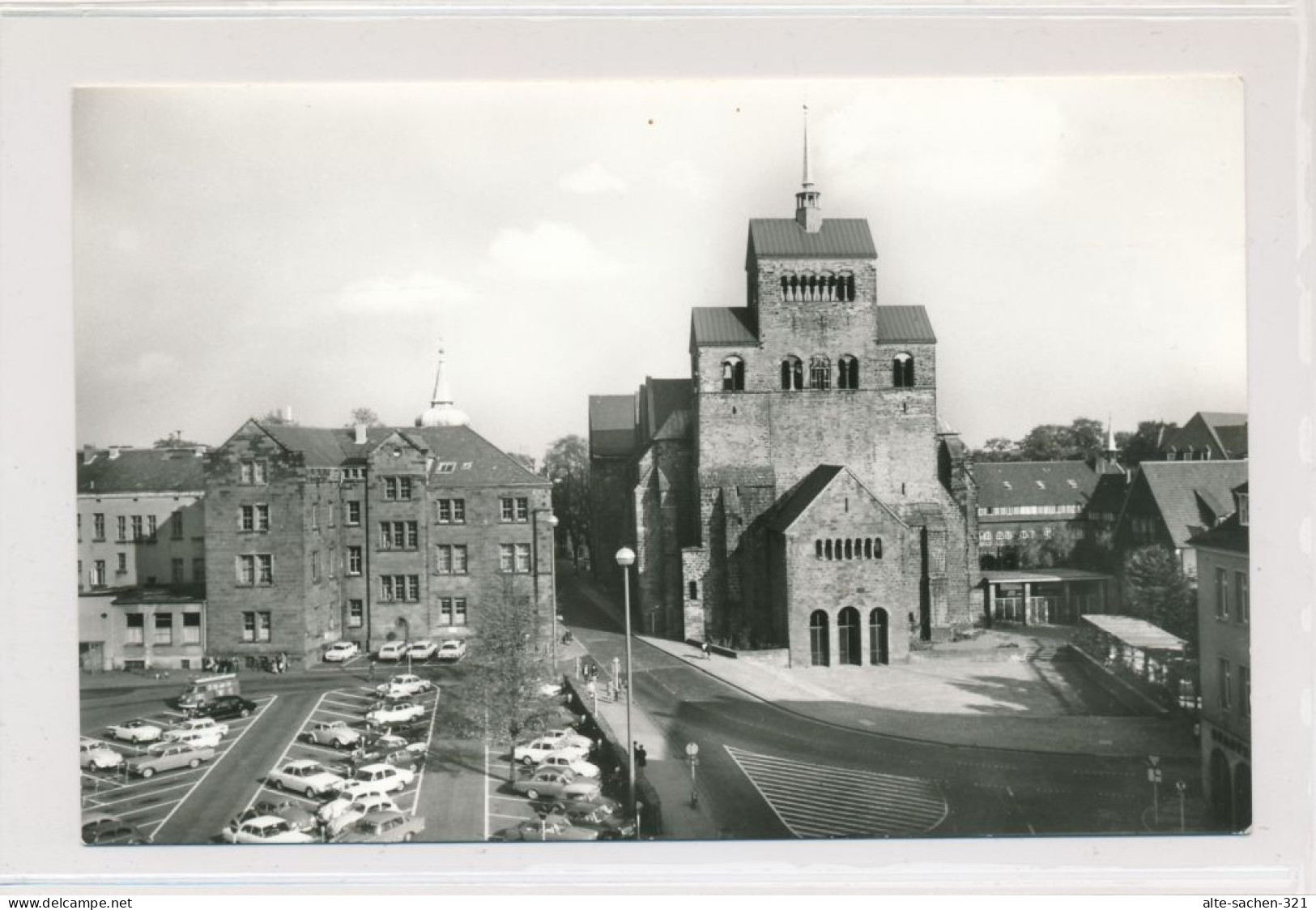 AK Um 1965 Dom Stadthaus Parkplatz Minden - Minden