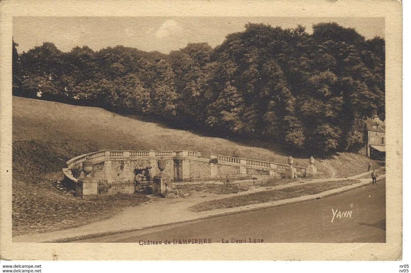 78 - Chateau De DAMPIERRE - La Demi Lune   ( Yvelines ) - Dampierre En Yvelines