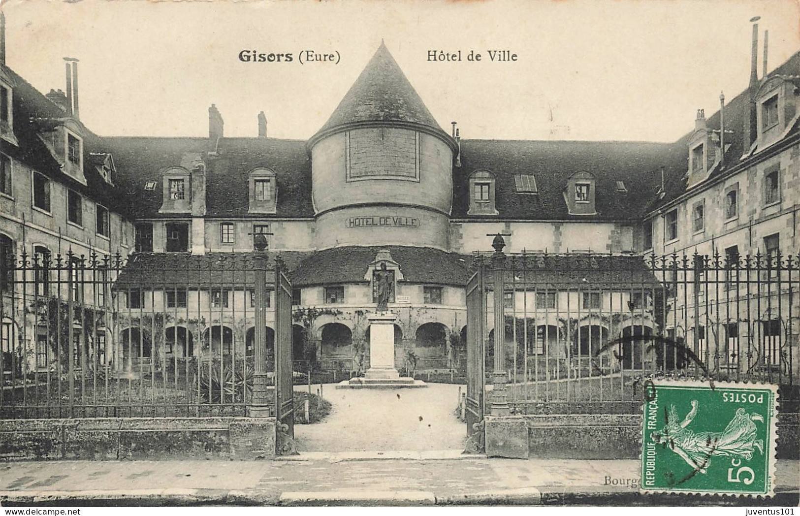 CPA Gisors-Hôtel De Ville-Timbre      L2881 - Gisors