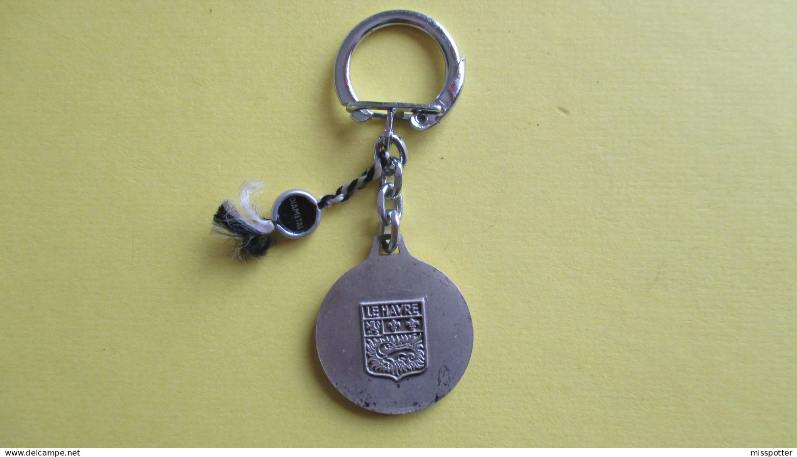 Porte Clé Années 60 Paquebot "FRANCE" LE HAVRE NEW-YORK - Key-rings