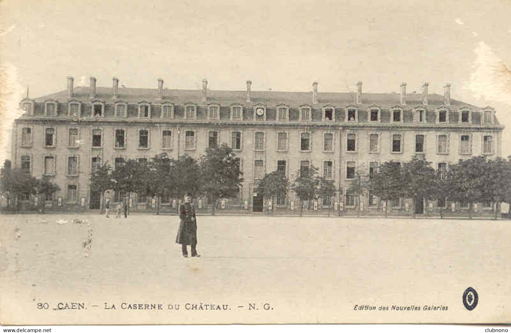 CPA -CAEN - LA CASERNE DU CHATEAU - Caen