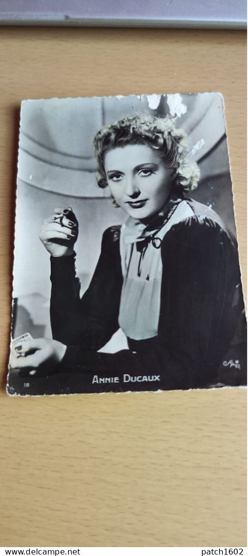 Annie Ducaux Comédienne Française  Photo Carte - Personas Identificadas